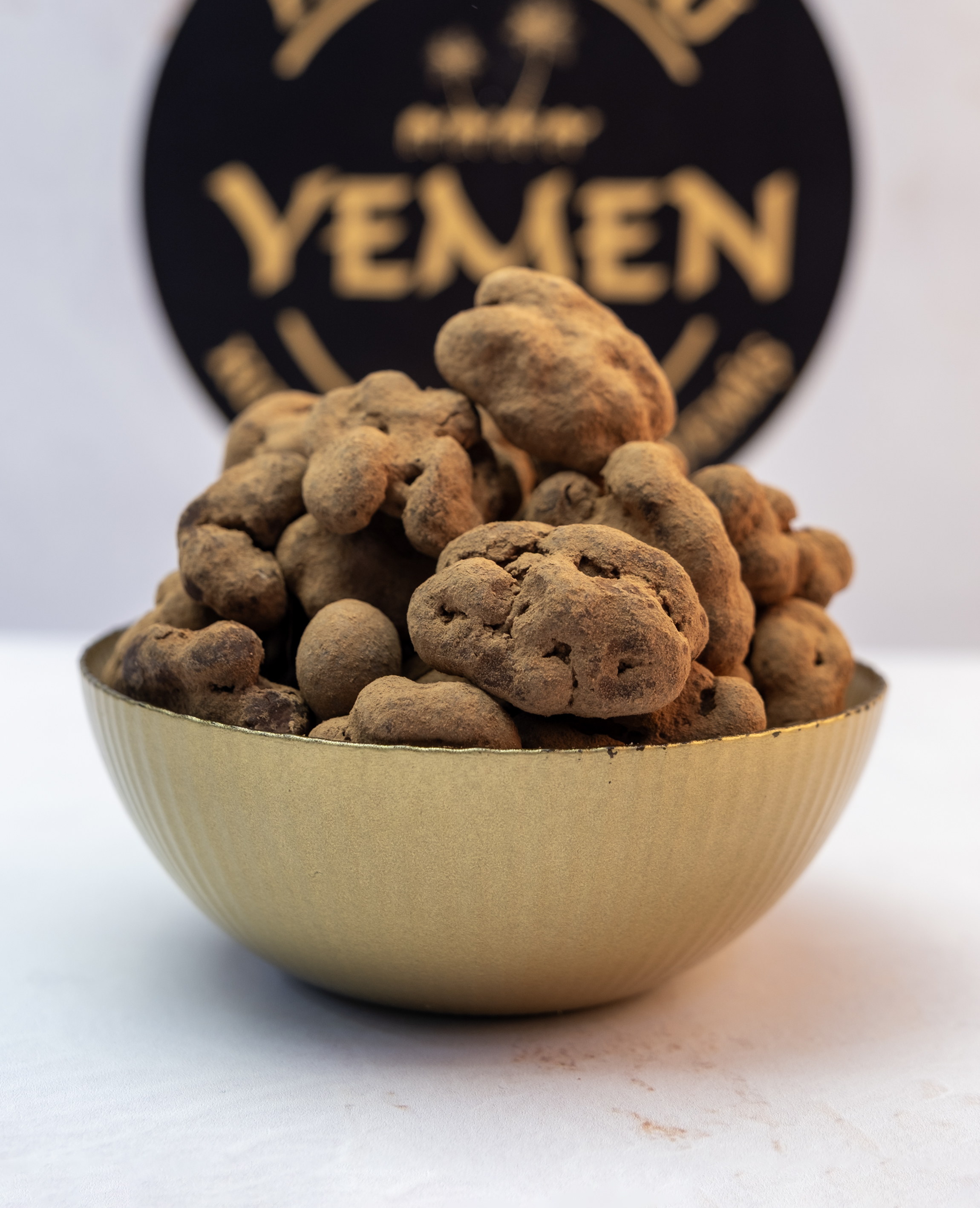 Tiramisu Kaplı Kelebek Ceviz Draje